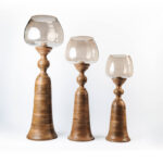 CANDELABRO EN MADERA CRISTAL AHUMADO "MYSURU" MED.