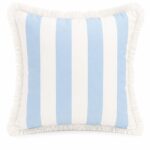 COJIN BLANCO Y AZUL CON FLECOS "POSITANO"